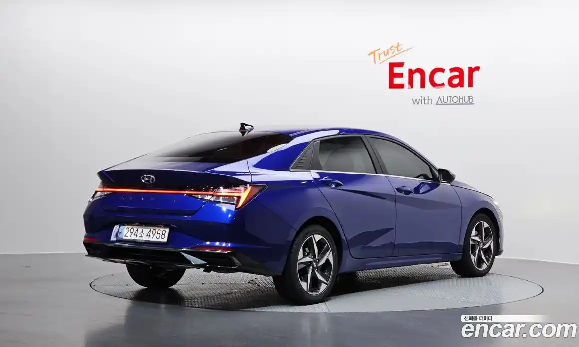 Hyundai Avante 2021 1.6 Автомат в Москве № 303768, фото 8