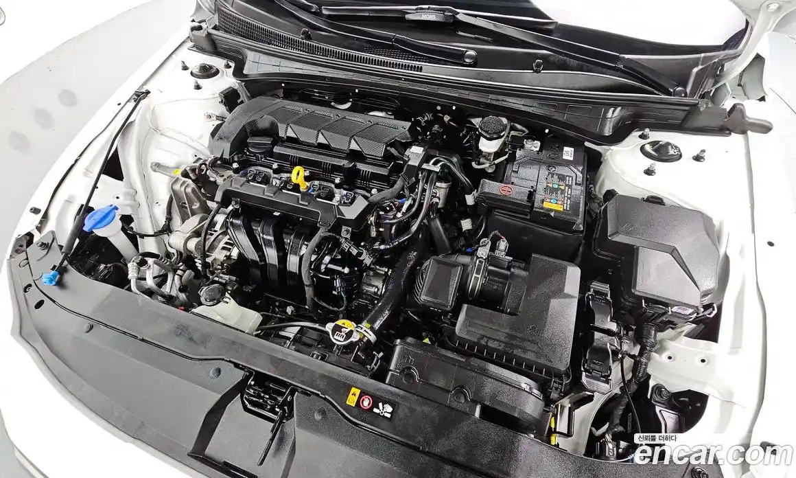 Hyundai Avante 2024 1.6 Автомат в Москве № 303859, фото 6