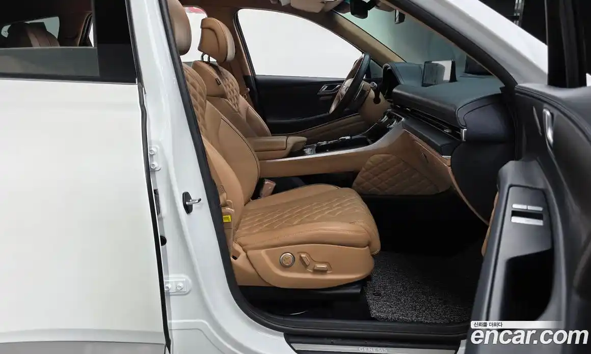 Genesis GV80 2023 2.5 Автомат в Москве № 308687, фото 13