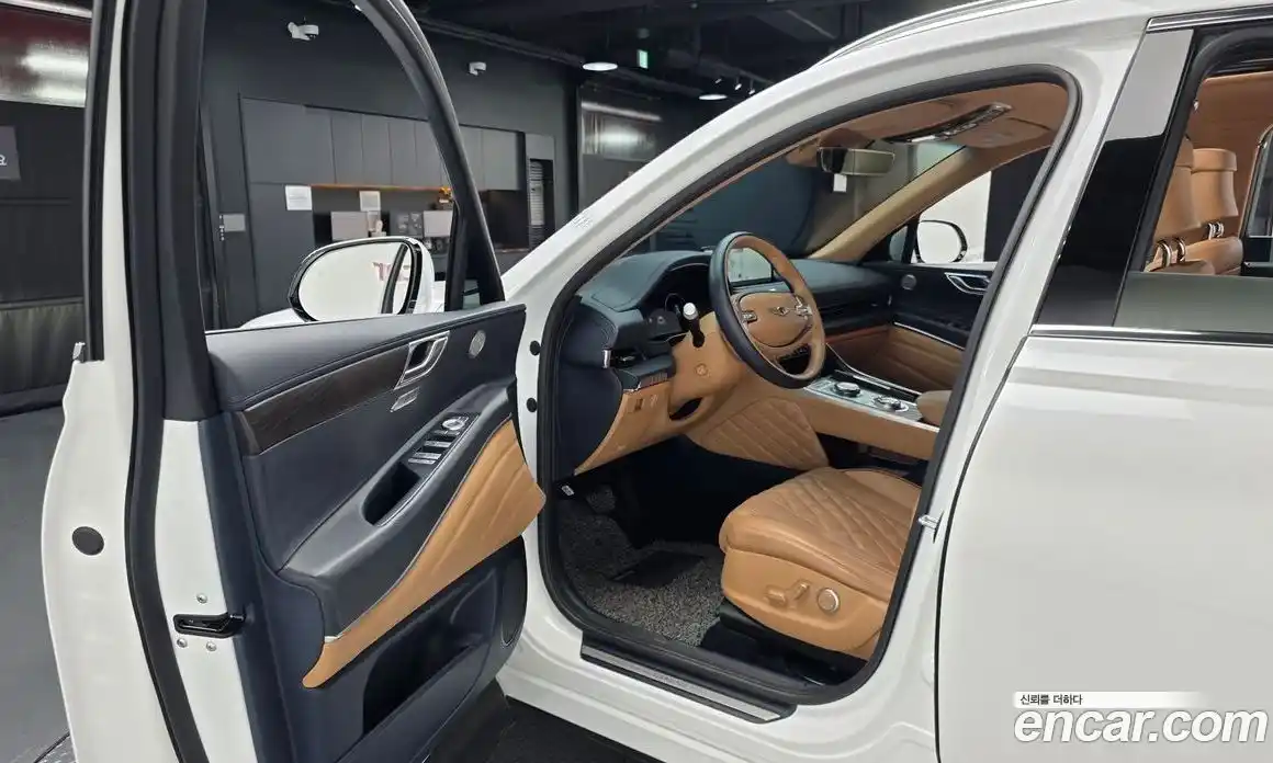 Genesis GV80 2023 2.5 Автомат в Москве № 308687, фото 14