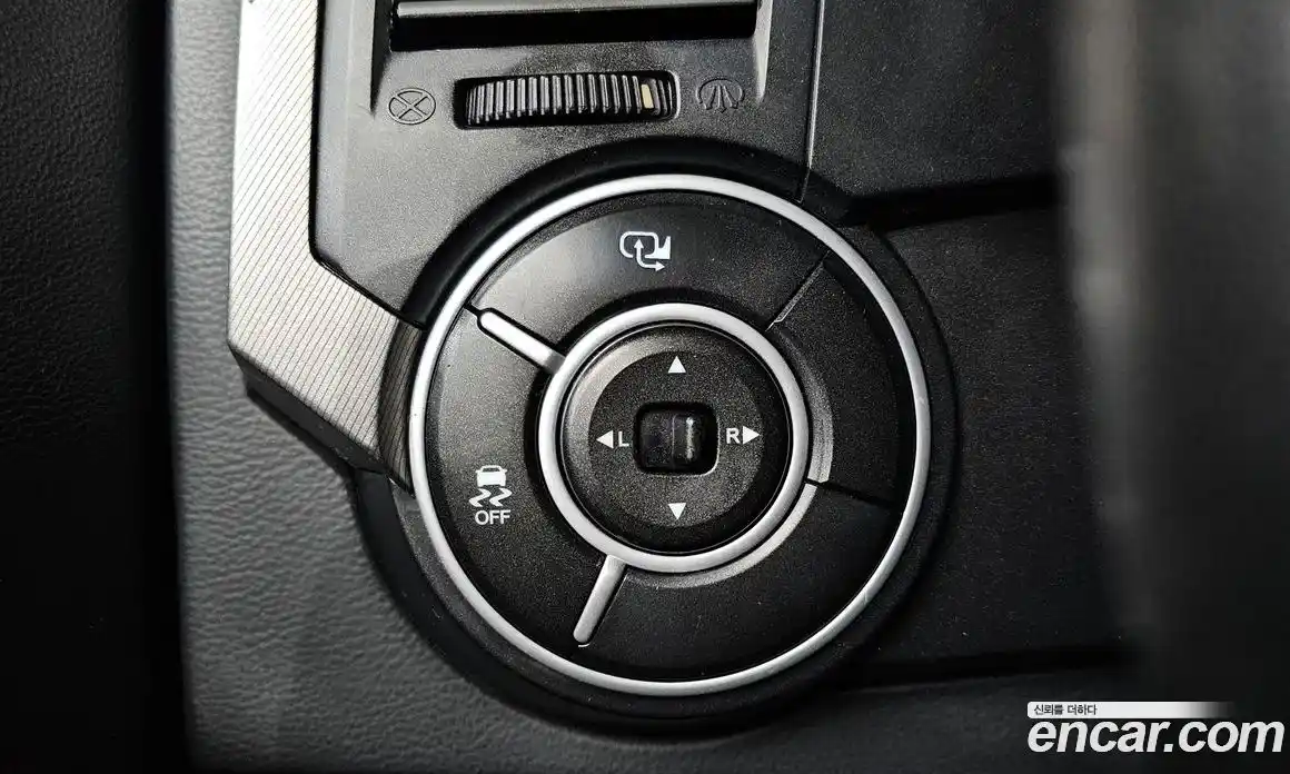 SsangYong Korando 2014 2.0 Автомат в Москве № 31934, фото 9