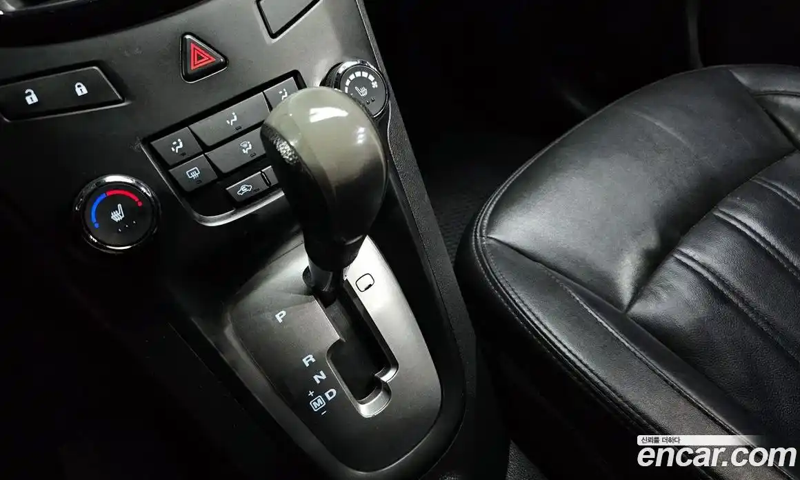 Chevrolet Orlando 2013 2.0 Автомат в Москве № 332882, фото 11