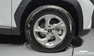 Hyundai Tucson 2023 1.6 Автомат в Москве № 335509, миниатюра 5