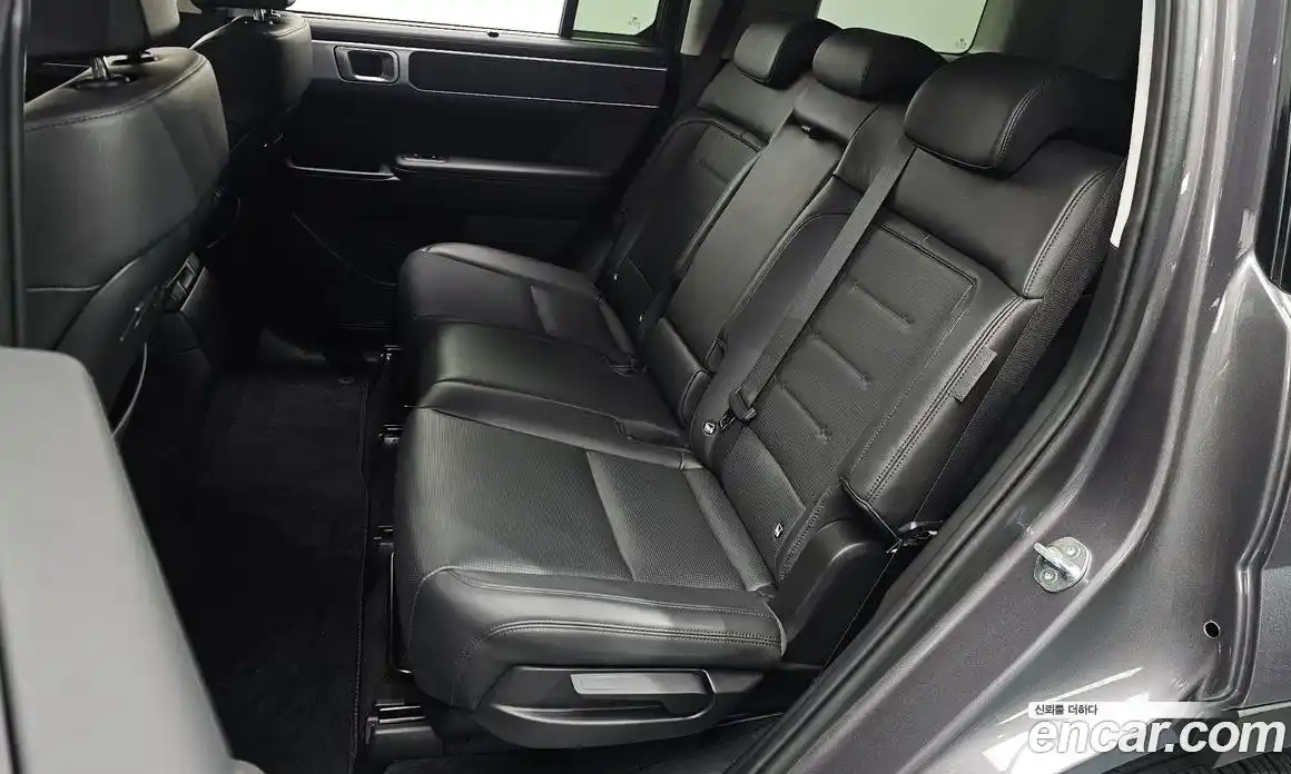 Hyundai Santa Fe 2024 1.6 Автомат в Москве № 335539, фото 18