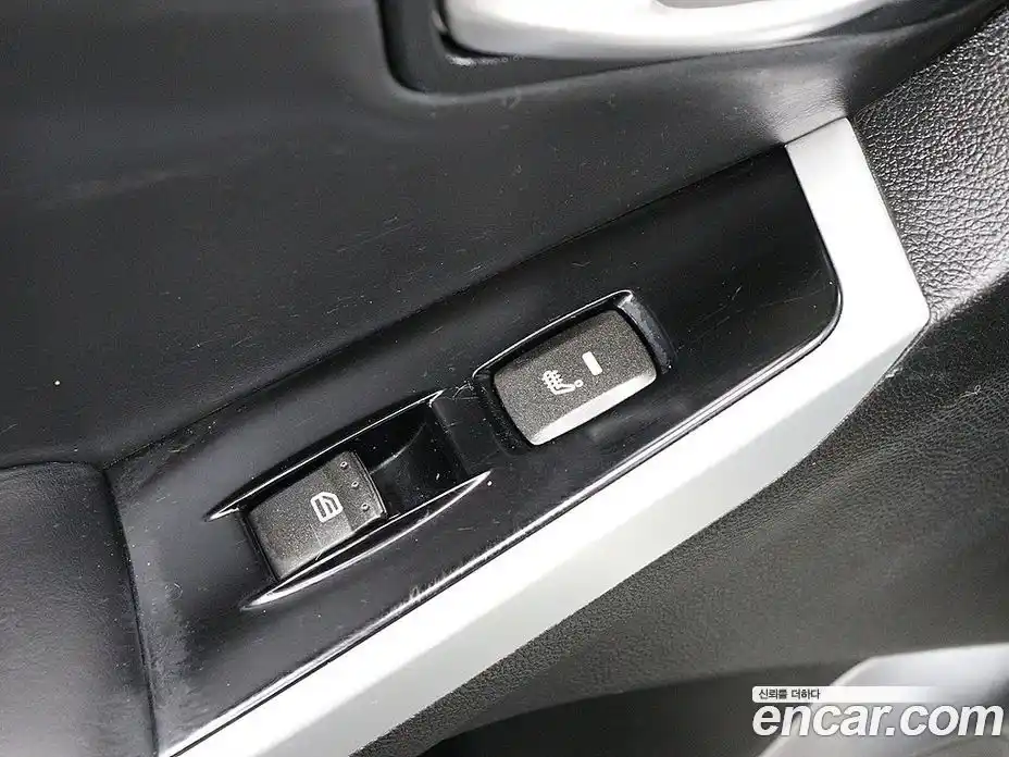 SsangYong Korando 2015 2.0 Автомат в Москве № 33932, фото 13