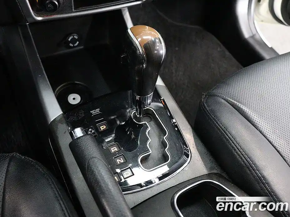 SsangYong Korando 2015 2.0 Автомат в Москве № 33932, фото 8