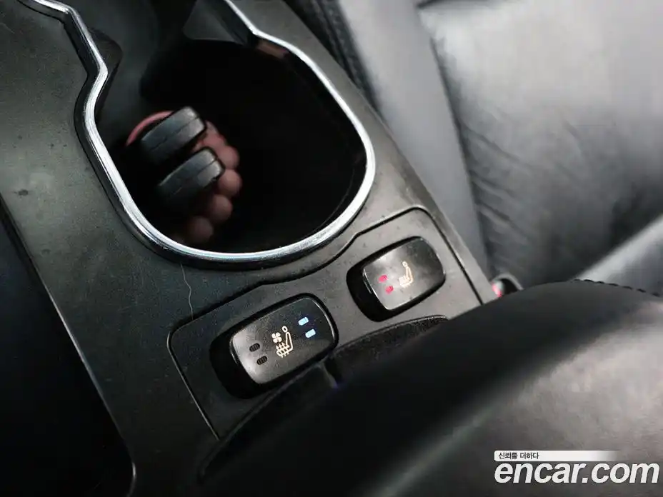 SsangYong Korando 2015 2.0 Автомат в Москве № 33932, фото 9