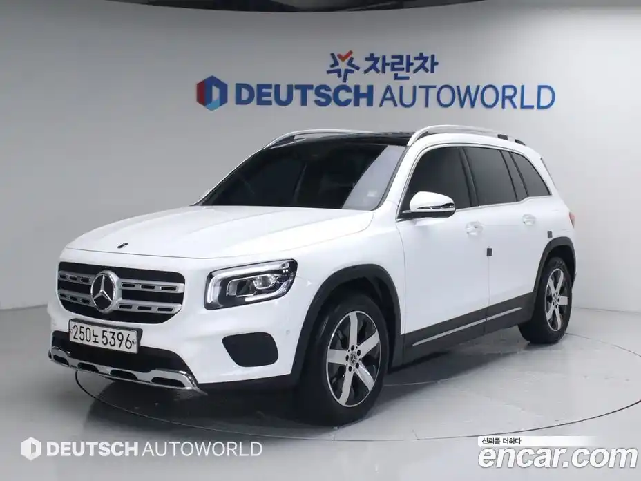 Mercedes-Benz GLB-Class 2020 2.0 Автомат в Москве № 342709, фото 3