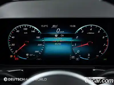 Mercedes-Benz GLB-Class 2020 2.0 Автомат в Москве № 342709, миниатюра 8