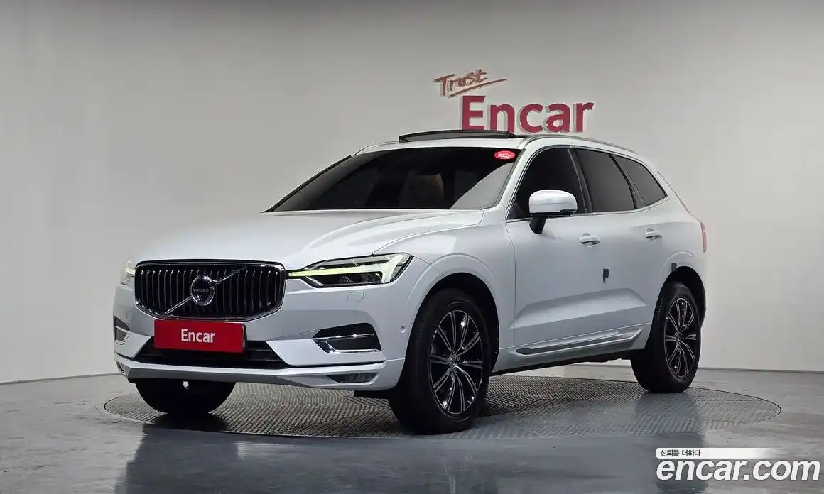 Volvo XC60 2018 2.0 Автомат в Москве № 344237, фото 13