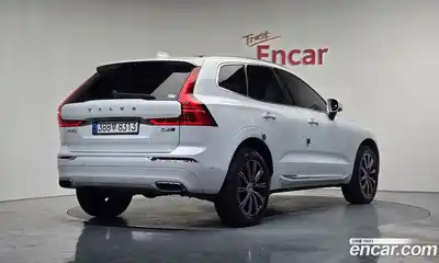 Volvo XC60 2018 2.0 Автомат в Москве № 344237, миниатюра 2