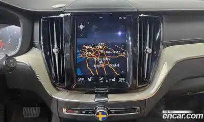 Volvo XC60 2018 2.0 Автомат в Москве № 344237, миниатюра 4