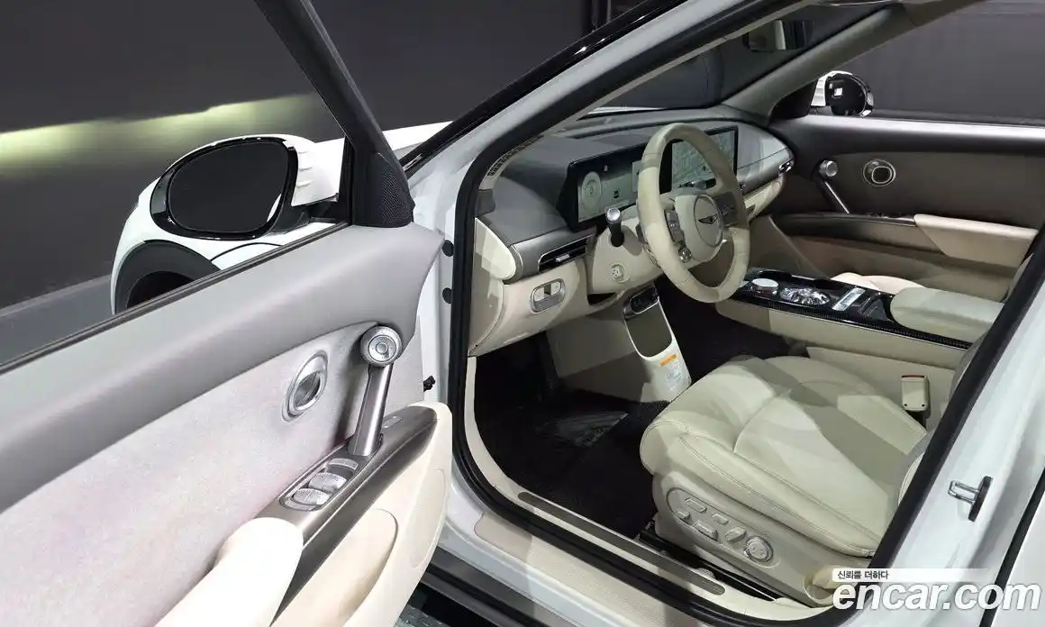 Genesis GV60 2022 0.1 Автомат в Москве № 365472, фото 11