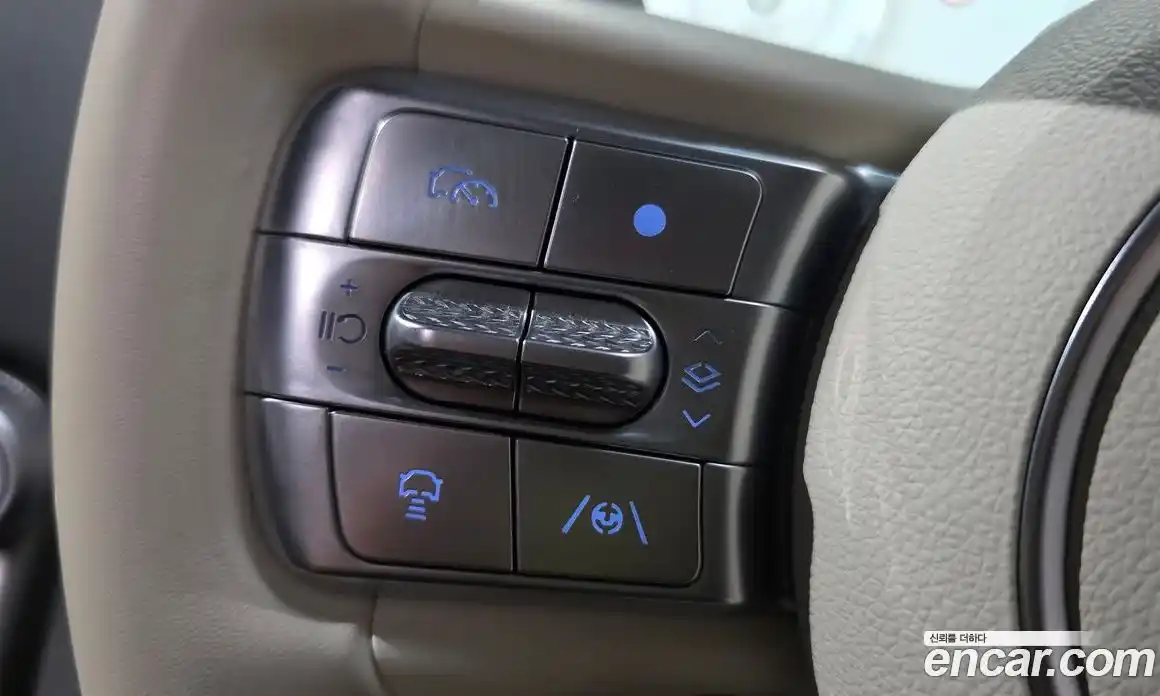 Genesis GV60 2022 0.1 Автомат в Москве № 365472, фото 17