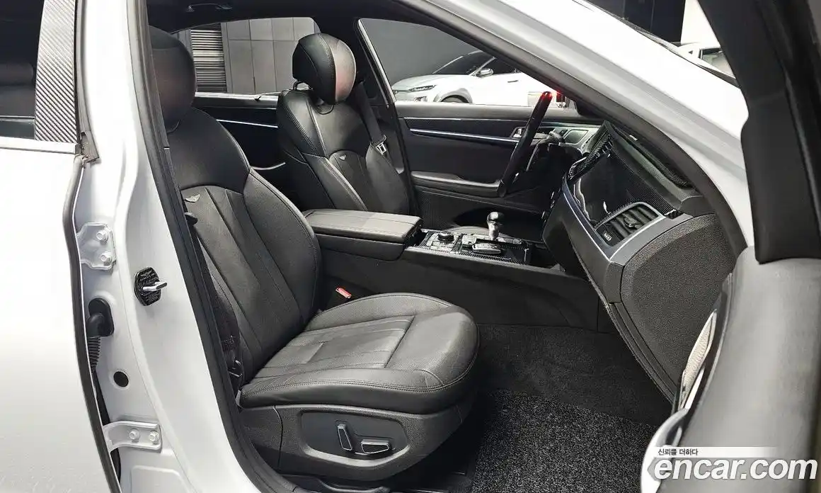 Genesis G80 2019 3.3 Автомат в Москве № 365479, фото 10