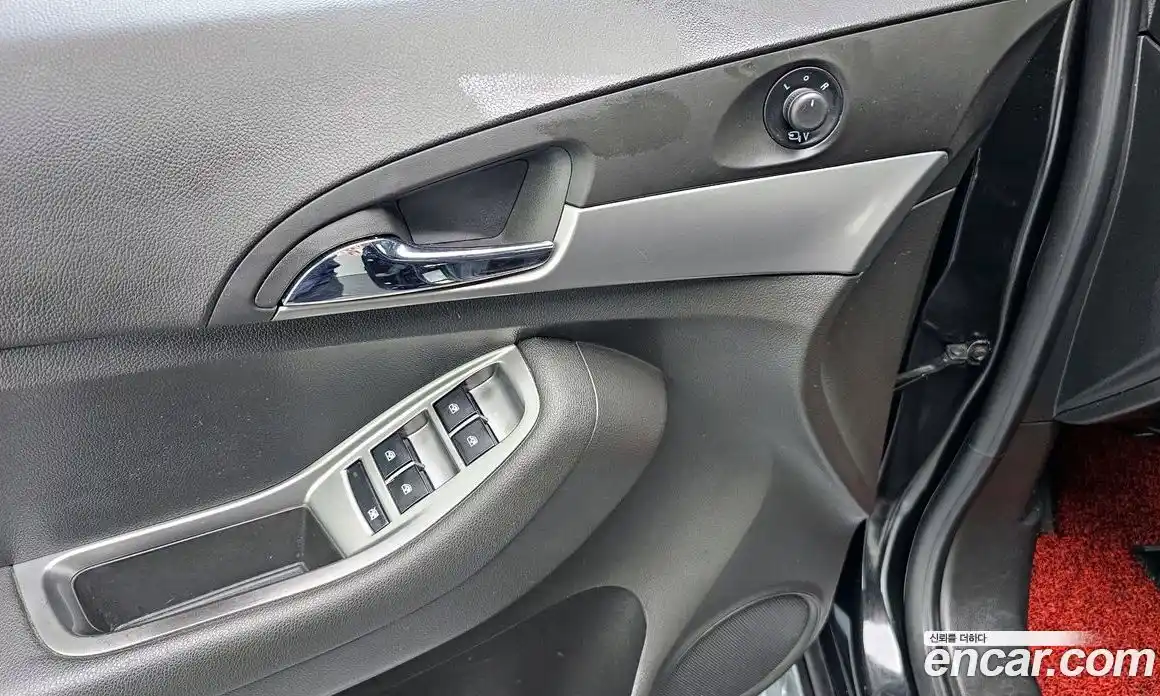 Chevrolet Orlando 2014 2.0 Автомат в Москве № 36673, фото 14