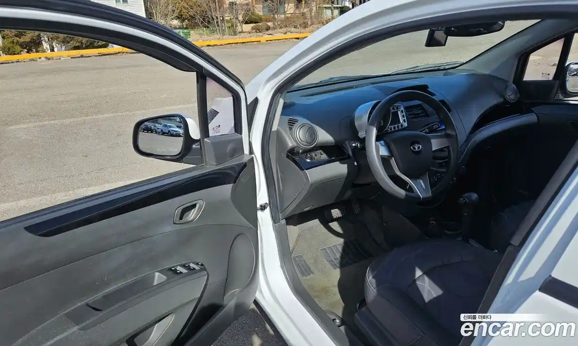 Chevrolet Matiz 2010 1.0 Автомат в Москве № 371044, фото 11