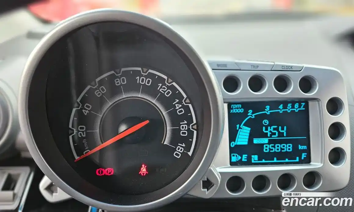 Chevrolet Matiz 2010 1.0 Автомат в Москве № 371044, фото 8