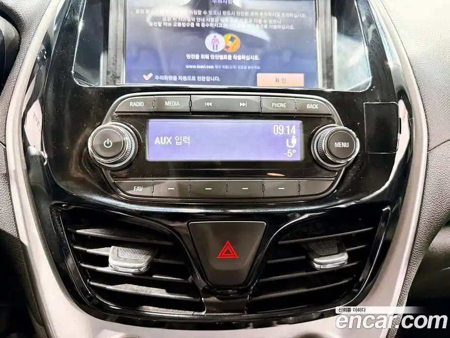 Chevrolet Spark 2017 1.0 Автомат в Москве № 37361, фото 13