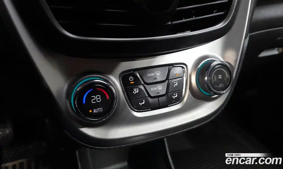 Chevrolet Spark 2017 1.0 Автомат в Москве № 37608, фото 19