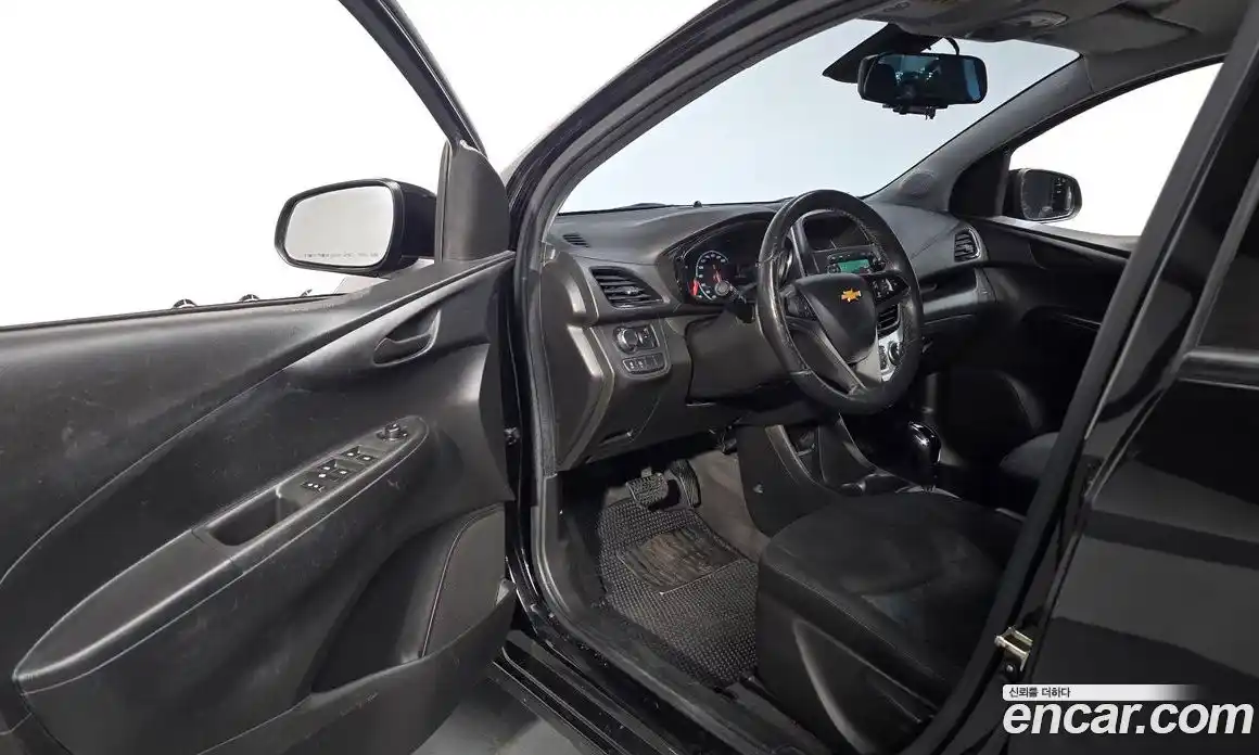 Chevrolet Spark 2017 1.0 Автомат в Москве № 37608, фото 6