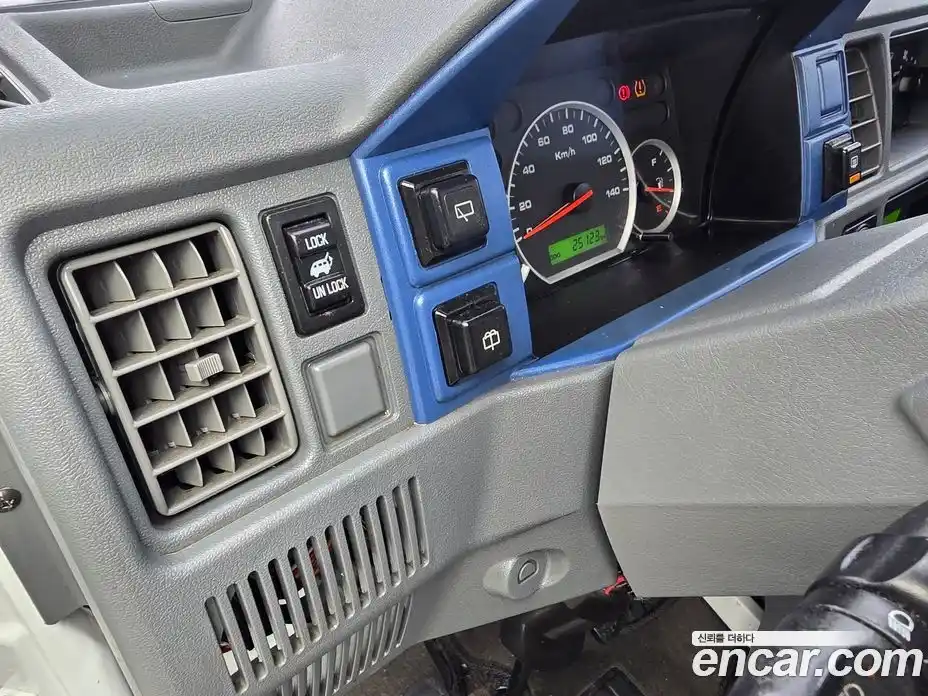 Chevrolet Damas 2020 0.8 Робот в Москве № 37819, фото 16