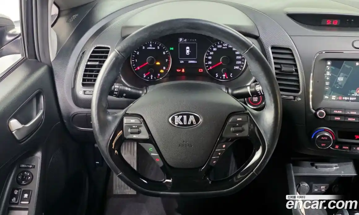 Kia K3 2017 1.6 Автомат в Москве № 383361, фото 13