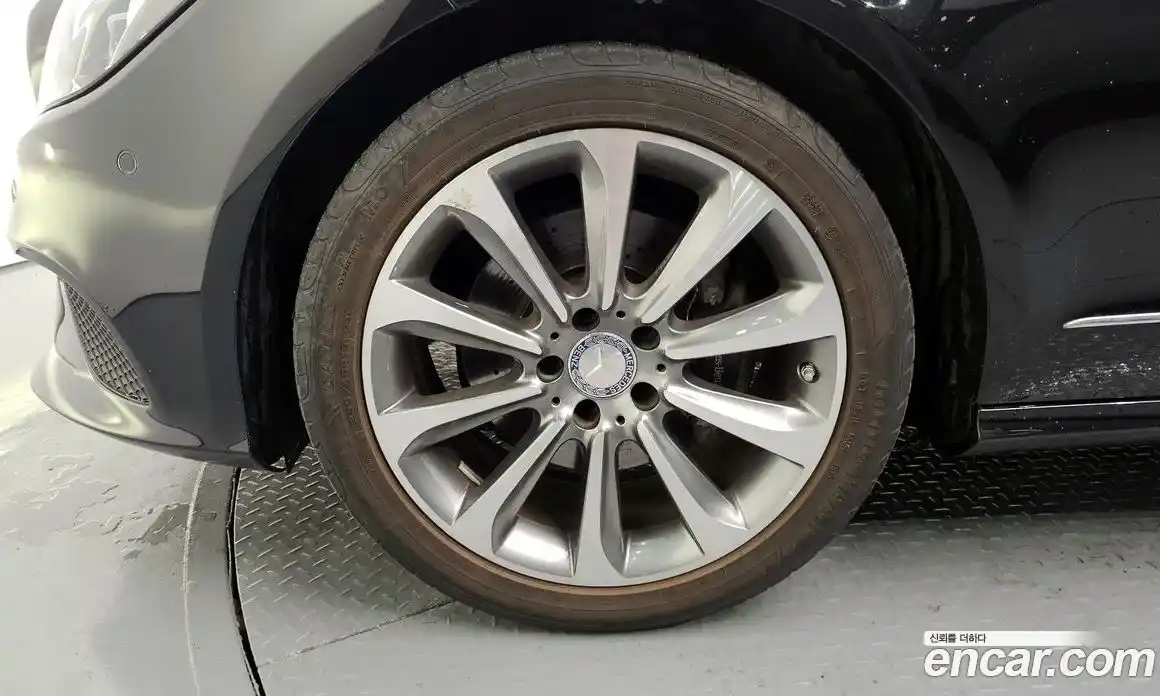 Mercedes-Benz CLS-Class 2016 2.1 Автомат в Москве № 389987, фото 5