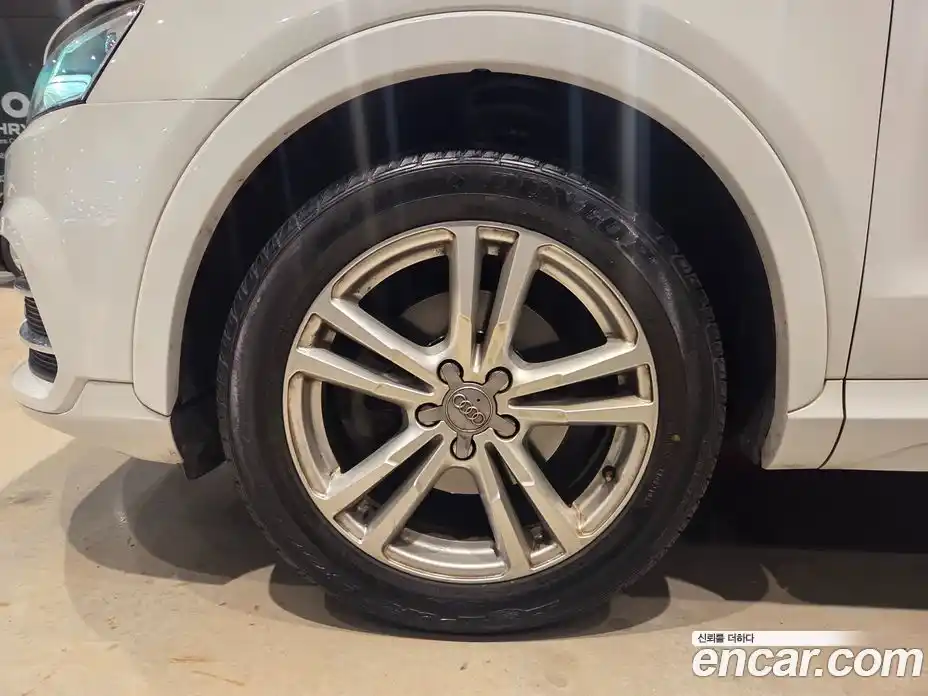 Audi Q3 2016 2.0 Автомат в Москве № 391891, фото 5