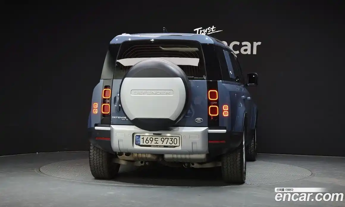 Land Rover Defender 2020 2.0 Автомат в Москве № 392372, фото 4