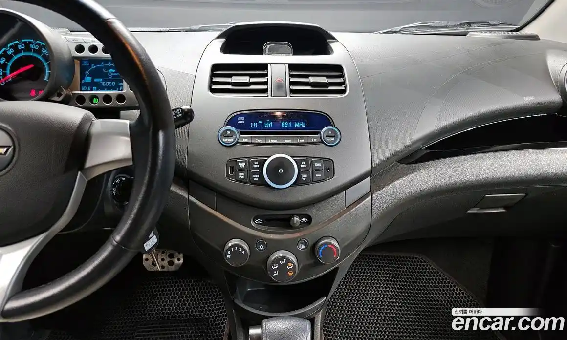 Chevrolet Spark 2012 1.0 Автомат в Москве № 40031, фото 20