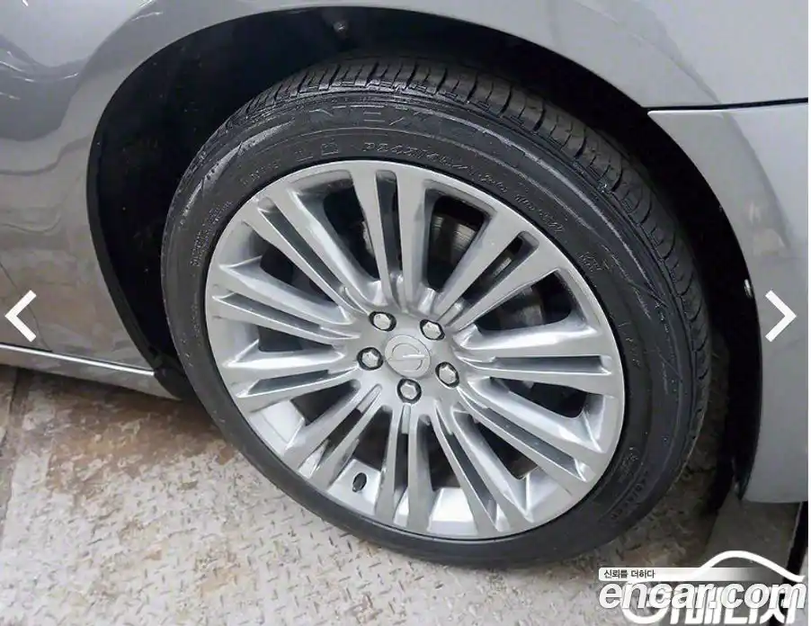 Chrysler 300C 2011 3.6 Автомат в Москве № 407586, фото 7