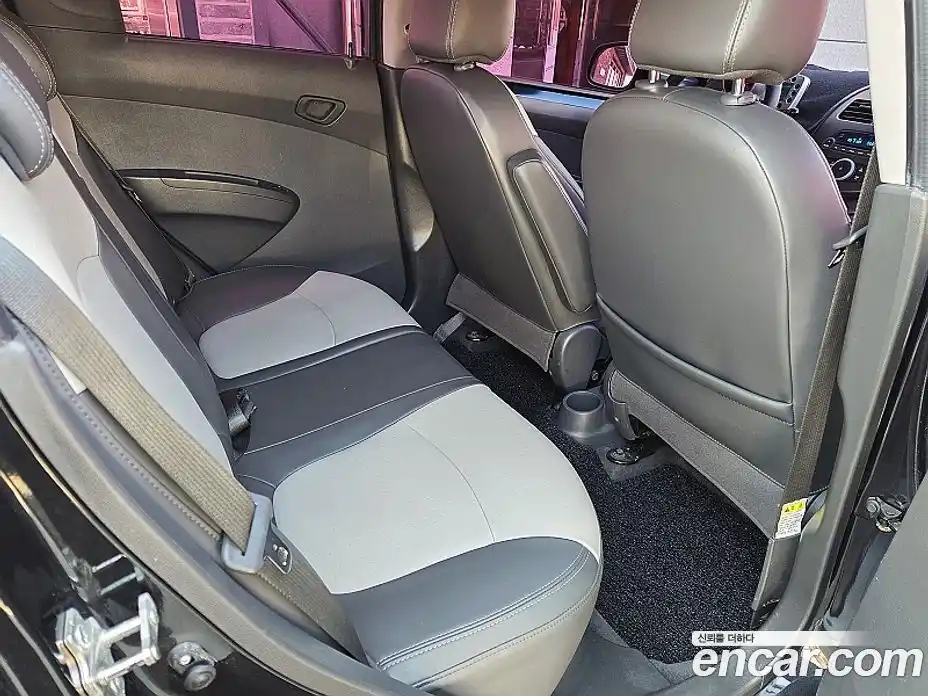 Chevrolet Spark 2012 1.0 Автомат в Москве № 40838, фото 9