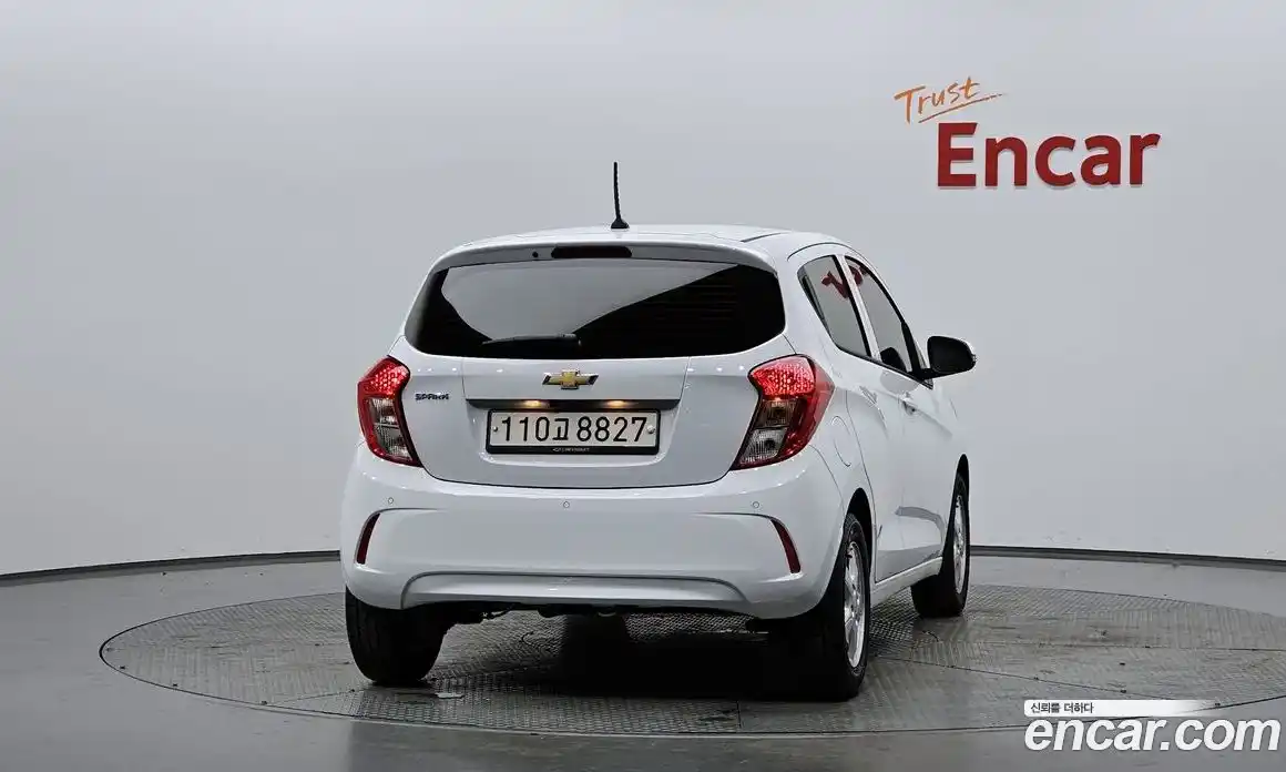 Chevrolet Spark 2021 1.0 Автомат в Москве № 410934, фото 3