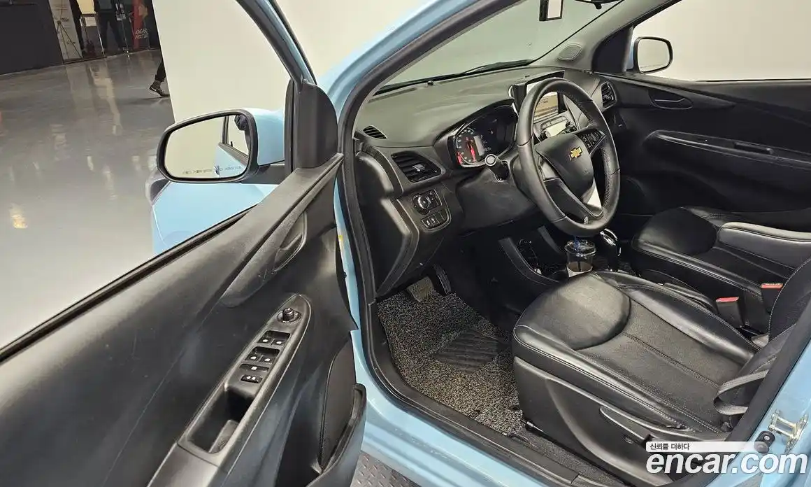 Chevrolet Spark 2016 1.0 Автомат в Москве № 41284, фото 3