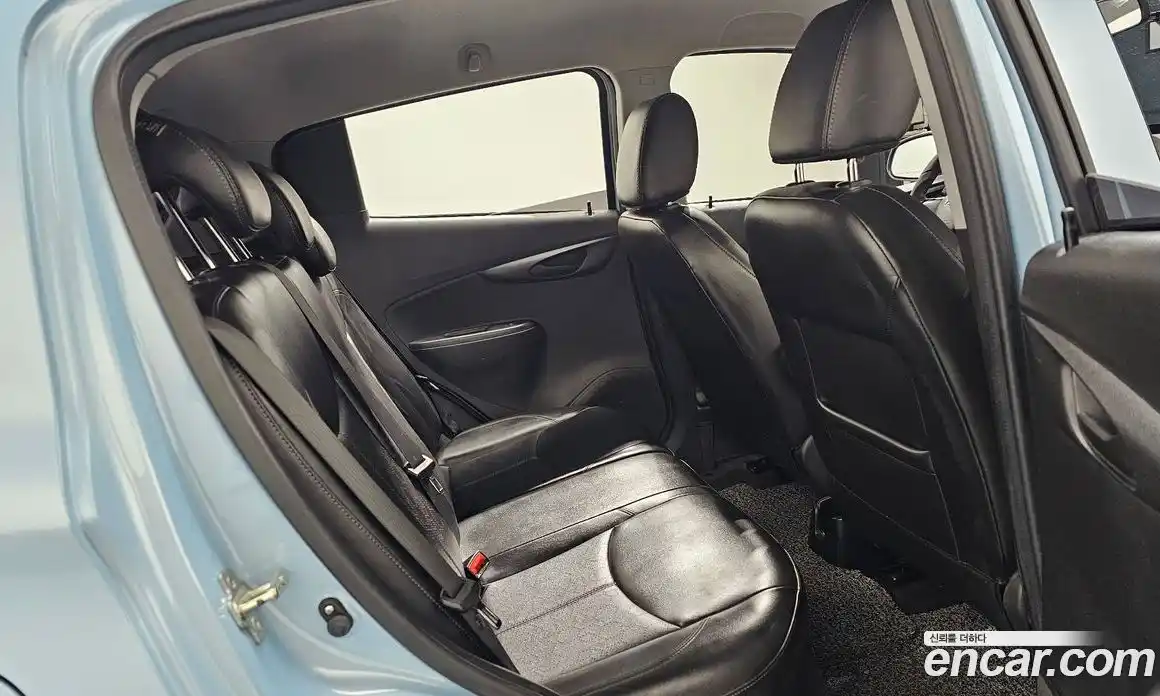 Chevrolet Spark 2016 1.0 Автомат в Москве № 41284, фото 6