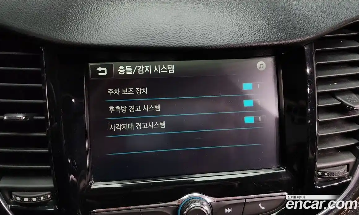 Chevrolet Trax 2018 1.4 Автомат в Москве № 41806, фото 11