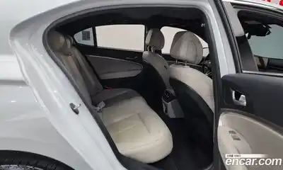 Genesis G70 2023 2.0 Автомат в Москве № 418795, миниатюра 12