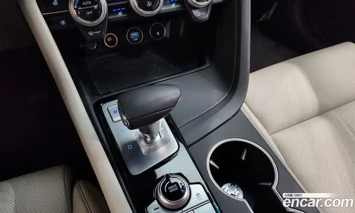 Genesis G70 2023 2.0 Автомат в Москве № 418795, фото 9