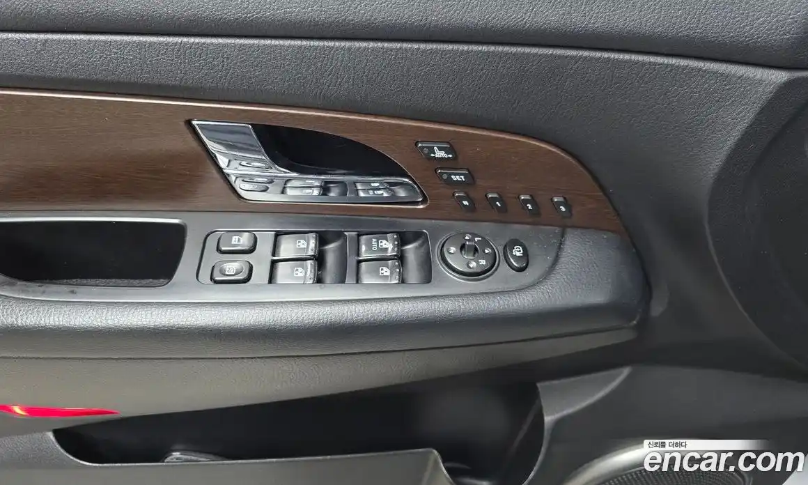 SsangYong Rexton 2013 2.0 Автомат в Москве № 421489, фото 14