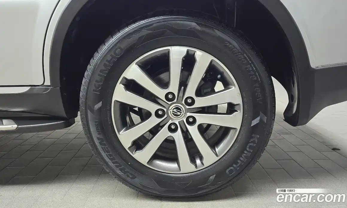 SsangYong Rexton 2013 2.0 Автомат в Москве № 421489, фото 5