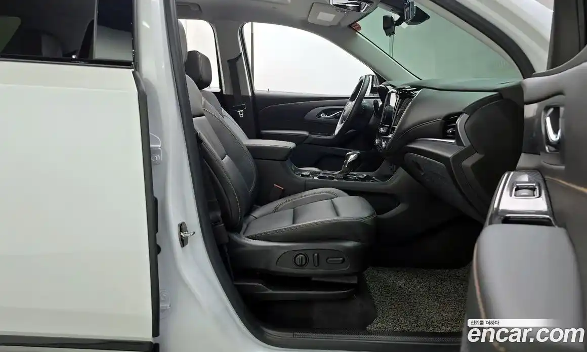 Chevrolet Traverse 2021 3.6 Автомат в Москве № 42185, фото 18