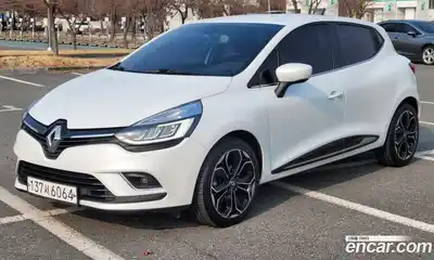 Renault Cilo 2018 1.5 Автомат в Москве № 424203, миниатюра 2