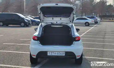 Renault Cilo 2018 1.5 Автомат в Москве № 424203, миниатюра 9