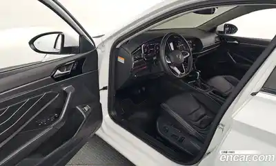 Volkswagen Jetta 2023 1.5 Автомат в Москве № 429729, миниатюра 11