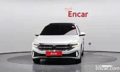 Volkswagen Jetta 2023 1.5 Автомат в Москве № 429729, миниатюра 3