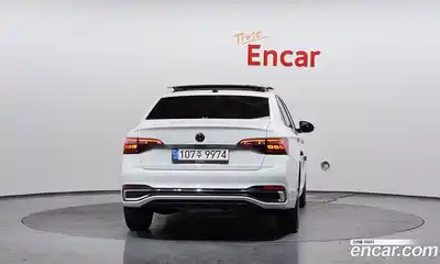 Volkswagen Jetta 2023 1.5 Автомат в Москве № 429729, миниатюра 4