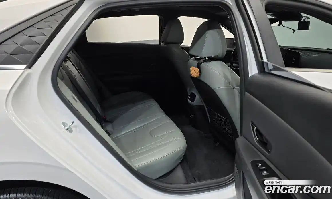 Hyundai Avante 2024 1.6 Автомат в Москве № 45153, фото 11