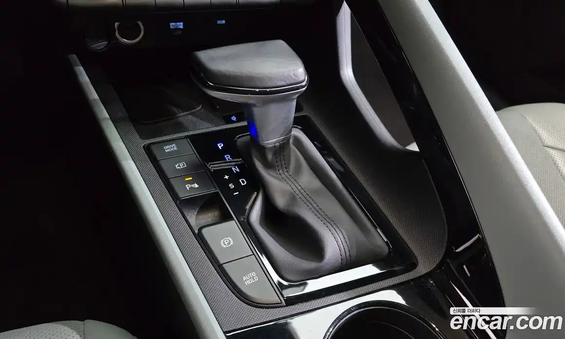 Hyundai Avante 2024 1.6 Автомат в Москве № 45153, фото 8