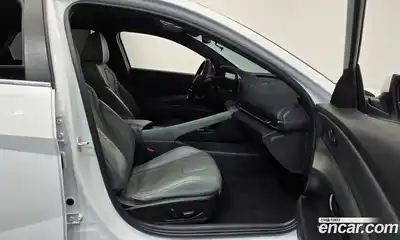 Hyundai Avante 2024 1.6 Автомат в Москве № 45153, миниатюра 10